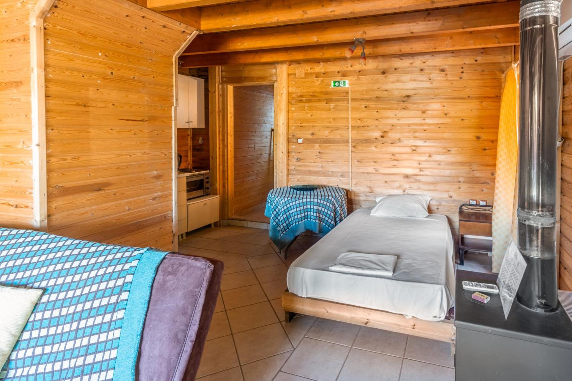 Zeus-Village Οικισμός Φινλανδικών Chalet Με Πισίνες & Γυμναστήριο Molos  Eksteriør bilde